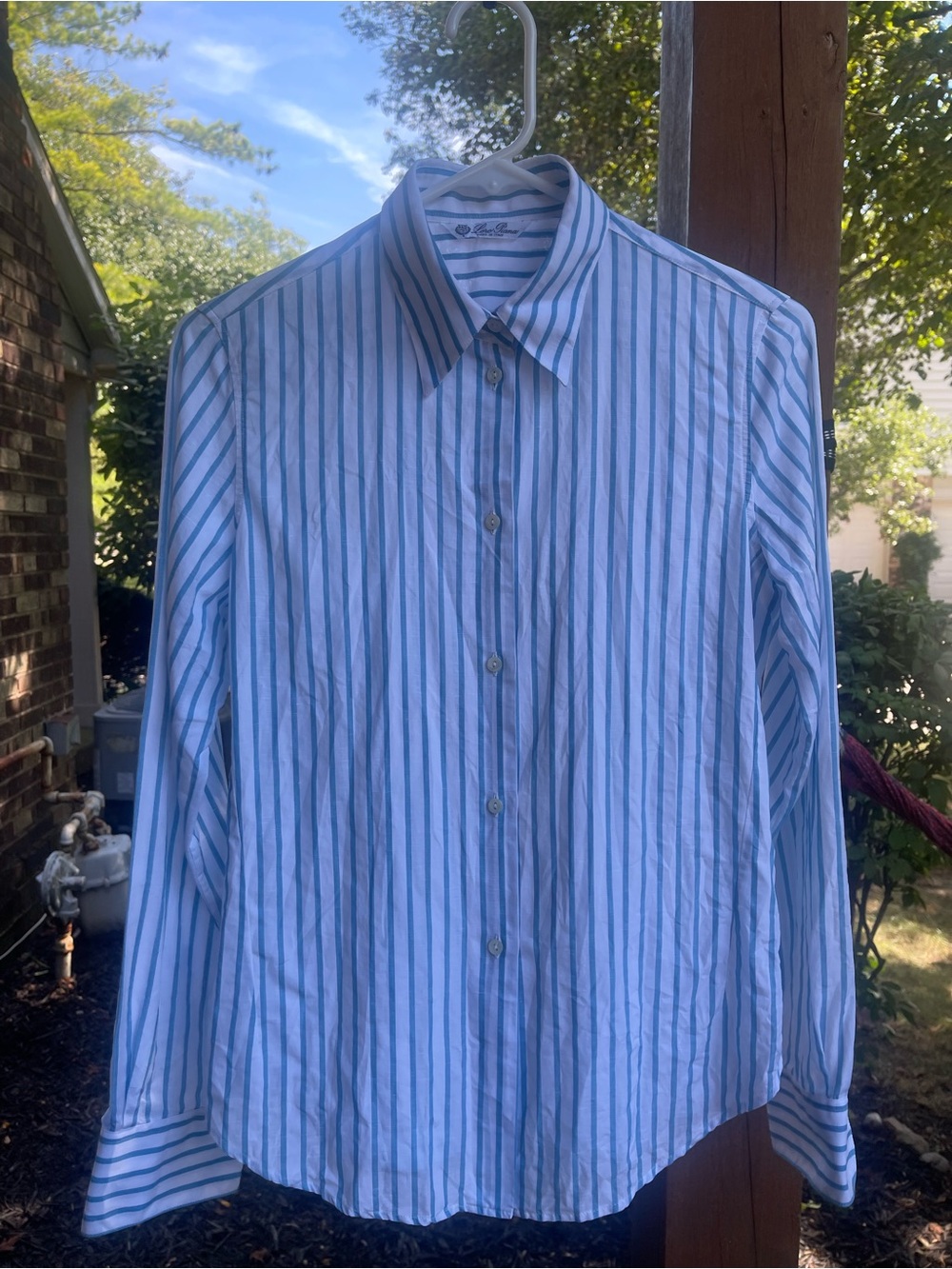 Loro Piana Classic Light Blue & White Striped Women’s Linen Cotton Button-Down